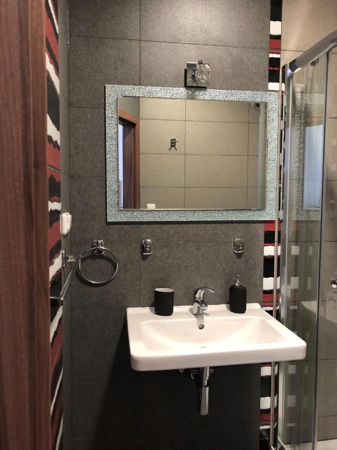 Pension Drei Rosen Karlovy Vary Exteriér fotografie